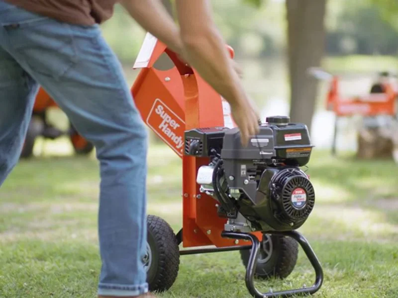 Brush chipping and yard cleanup service in Wesley Chapel FL residential property